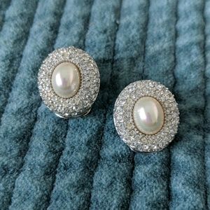 Christian Dior Earrings Pearl Rhinestone